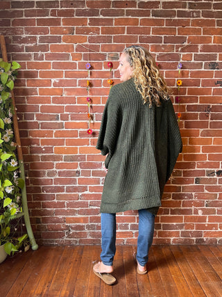 Moss Green Chunky Knit Soft Poncho With Pockets