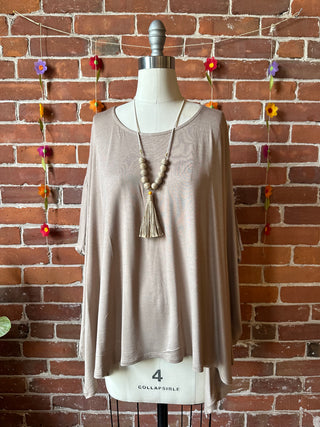 Mountain Girl Basic Bamboo Flowy Top -Mocha