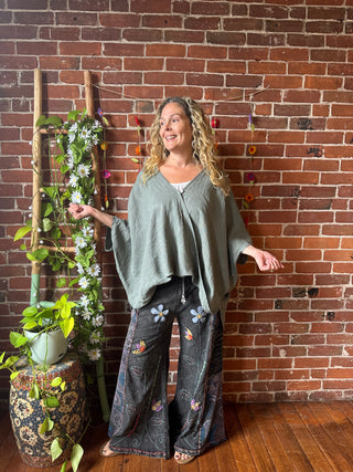100% Linen Afternoon Stroll Flow Blouse - Olive