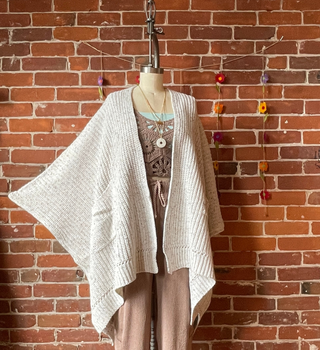 Oatmeal+Cream Chunky Knit Soft Poncho With Pockets