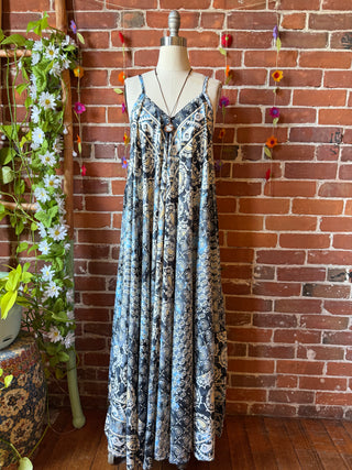 Delphia Recycled Sari Dress w/ Pockets