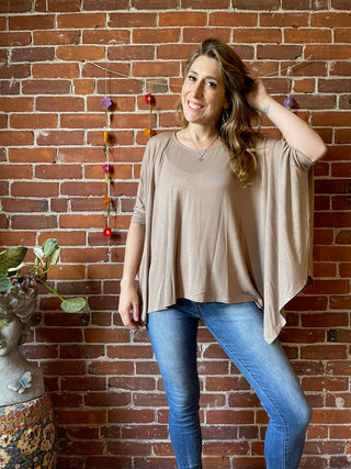 Mountain Girl Basic Bamboo Flowy Top -Mocha