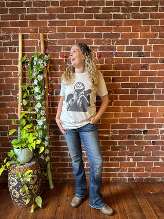 Willie Inspired T-shirt - Black/Cream