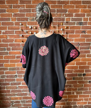 Artemis Batik Long Tunic Top - Black/Pink