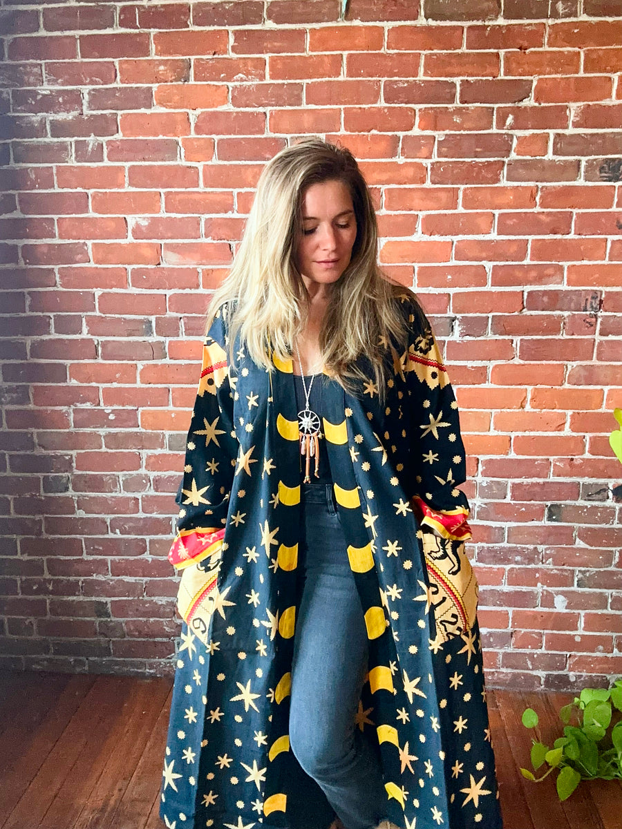 Free Size. Fits  up to XXL. Zodiac Sign Long Tapestry Robe Kimono w/ Pockets + Belt Item: 1181