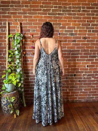 Delphia Recycled Sari Dress w/ Pockets