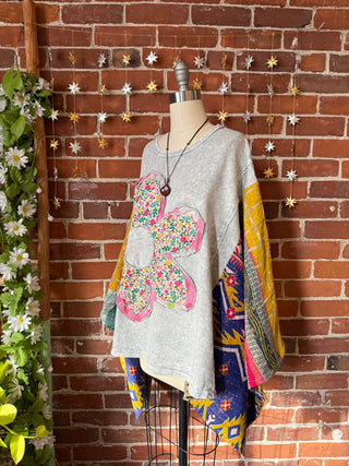 Upcycled Flower Patchwork Kantha Poncho Top 🌼