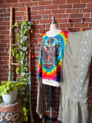 Grateful Dead Inspired Tie Dye Sage Embroidered Hi Lo Top