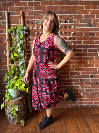 Second Hand Finds - Vintage 90s Batik Button Up Dress