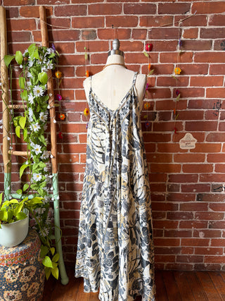 Delphia Recycled Sari Dress w/ Pockets