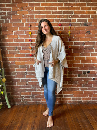 Oatmeal+Cream Chunky Knit Soft Poncho With Pockets