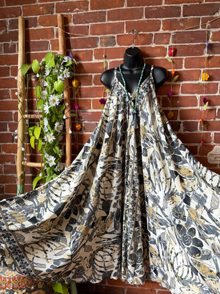 Delphia Recycled Sari Dress w/ Pockets