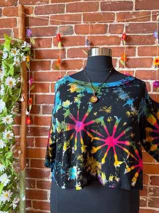 Dark Side of the Moon Black Rainbow Cropped Tie Dye Tee