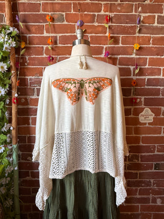 OOAK Summer Collection - Upcycled Luna Butterfly Flowy Trapeze Style Top 🦋 Cream