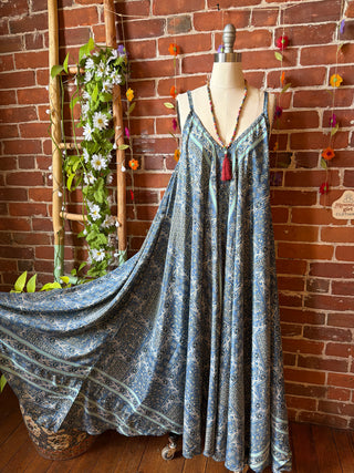 Delphia Recycled Sari Dress w/ Pockets