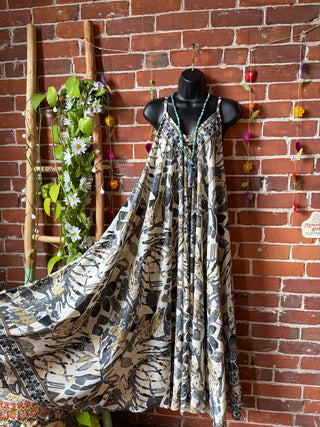 Delphia Recycled Sari Dress w/ Pockets
