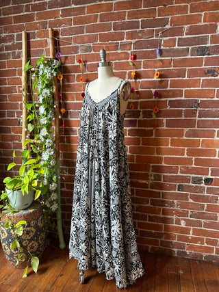 Delphia Recycled Sari Dress w/ Pockets