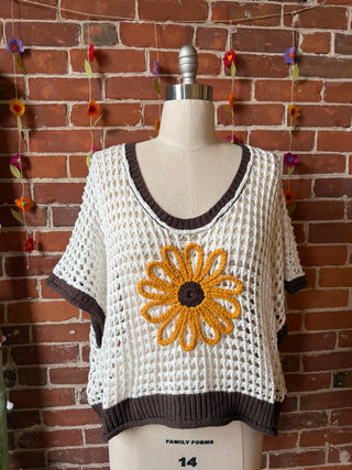 Bohemian Spring Flower Crochet Crop Top 🌻 Brown White Yellow
