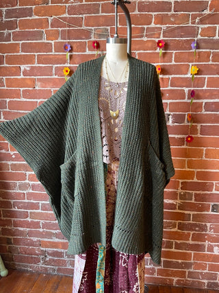 Moss Green Chunky Knit Soft Poncho With Pockets