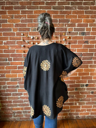 Artemis Batik Long Tunic Top - Black/Clay