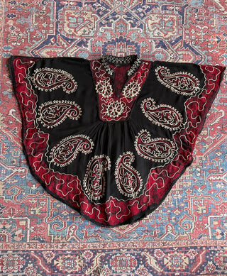 Artemis Batik Poncho Top - Red/Black