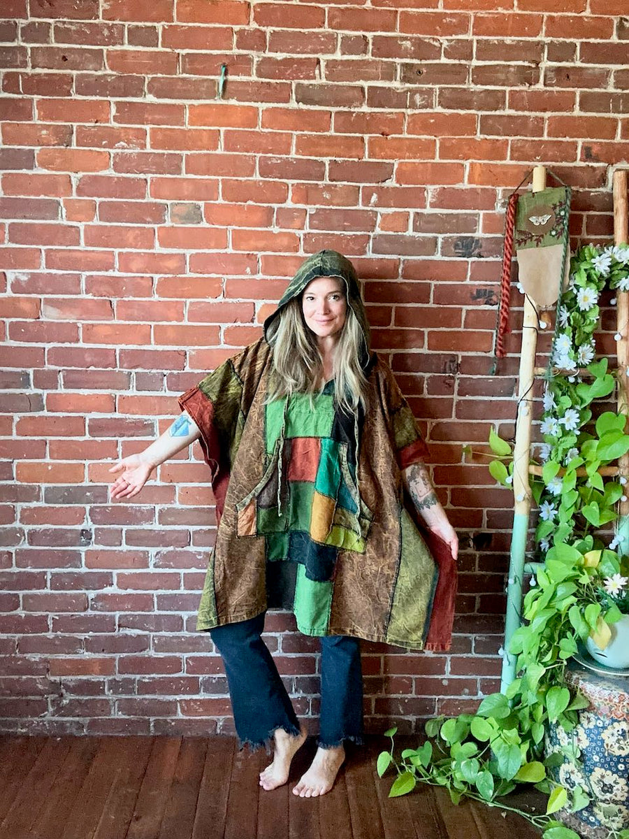 Free Size. Fireside Patchwork Poncho Hoodie Item: 1158