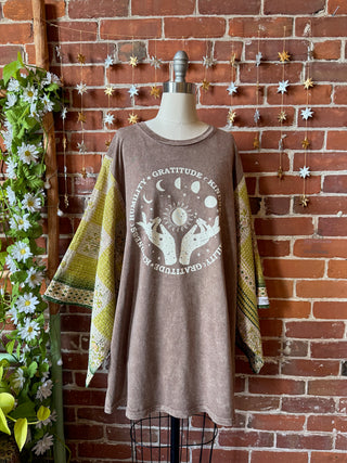 OOAK Winter Collection - Size 2XL Upcycled Gratitude Kantha Bell Sleeve T-shirt