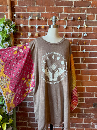 OOAK Winter Collection - Size 3XL Upcycled Gratitude Kantha Bell Sleeve T-shirt