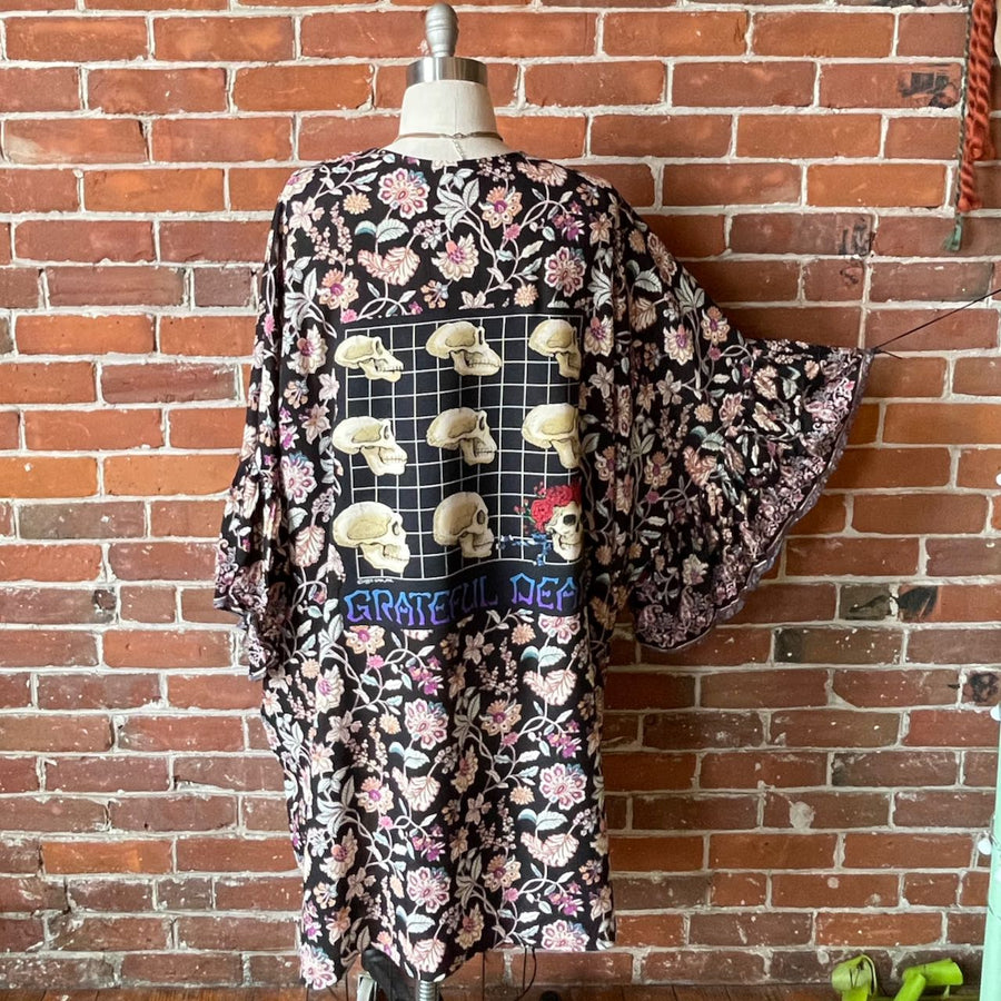 One Size Fits Most Black Floral Flowy Grateful Dead Inspired Bertha Evolution Robe Kimono