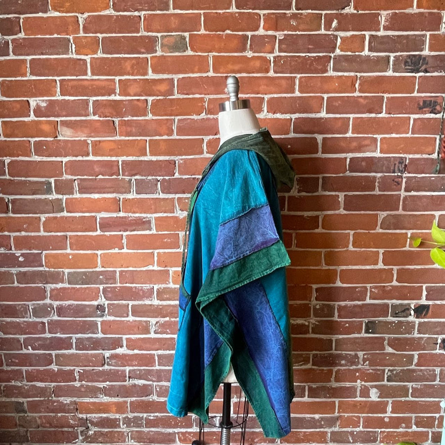 Free Size. Fireside Patchwork Poncho Hoodie Item: 1157