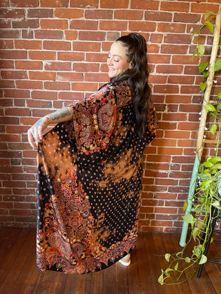Midnight Queen Floral Bleach Dye Kimono Duster