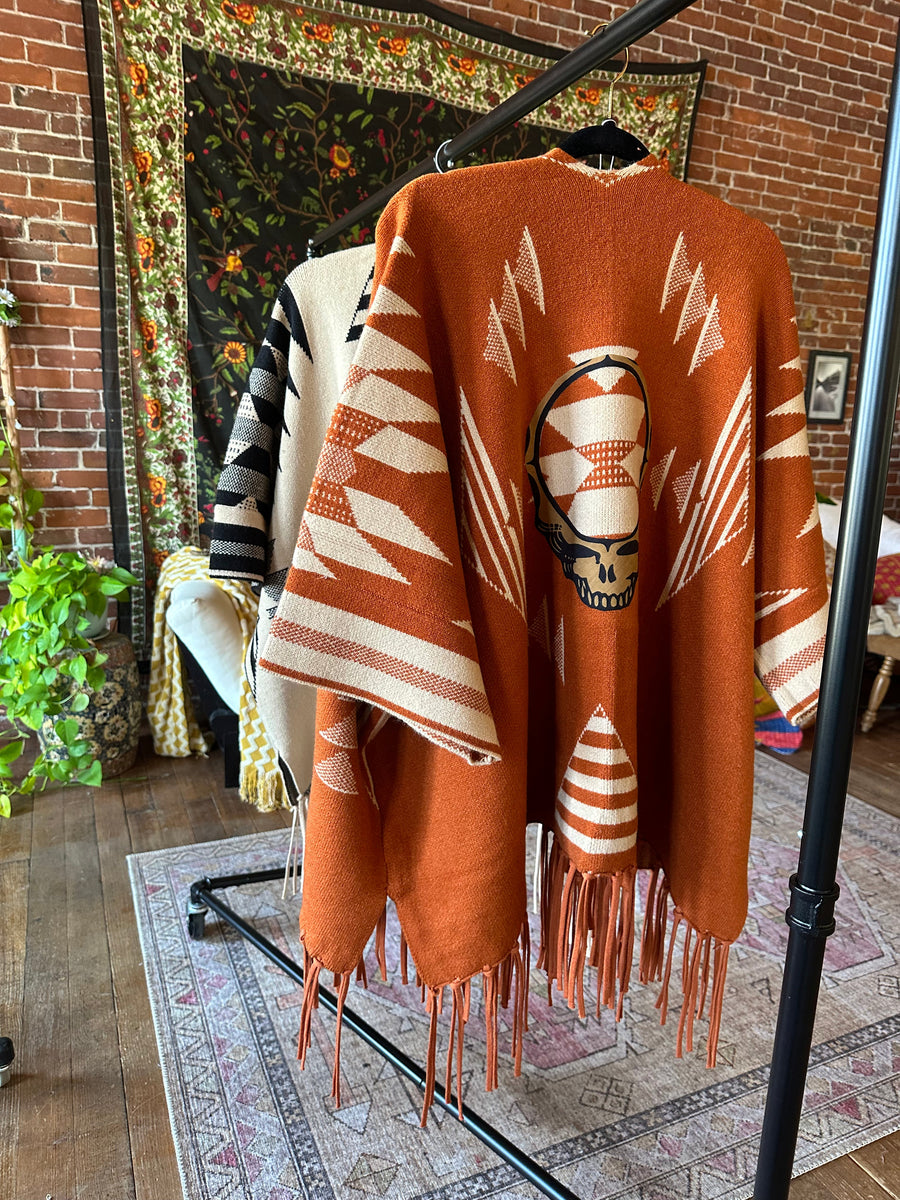 One Size Fits Most Grateful Dead Fringe Poncho Patchwork Pocket Sweater- Burnt Orange