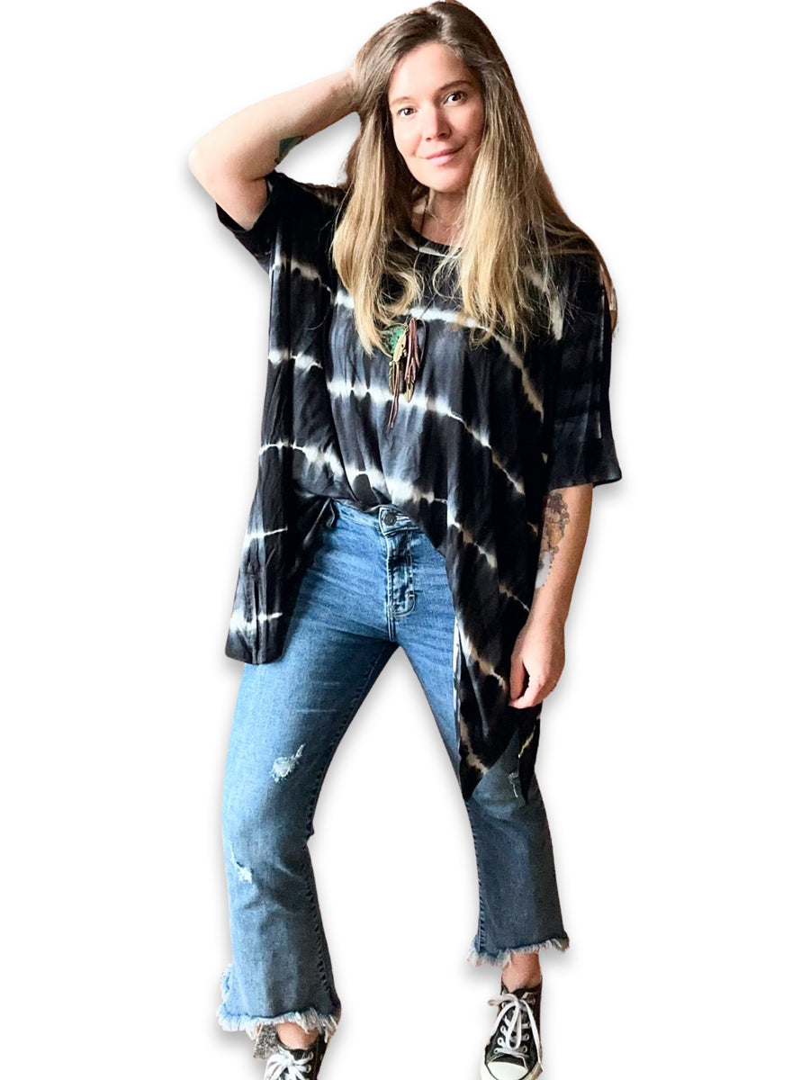 Sierra Tie Dye Buttery Soft Flowy Round Neck Tunic Top In Black/White - Multiple Sizes Available