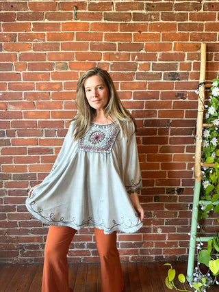 Hannah Poncho Capelet Top - Washed Taupe