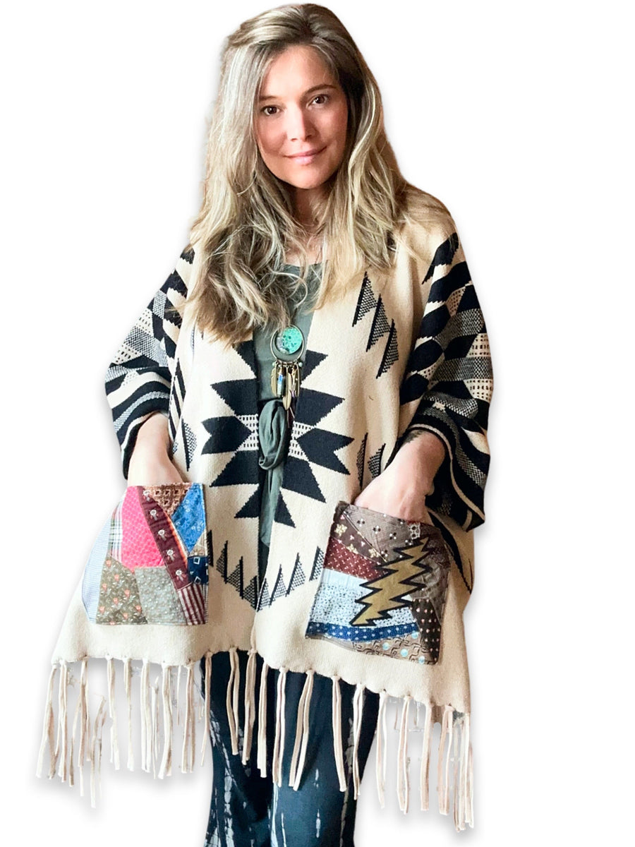 One Size Fits Most Grateful Dead Fringe Poncho Patchwork Pocket Sweater- Black / White